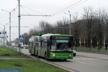 В Харькове восстановлено движение транспорта