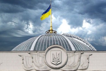 В Украине приняли закон об электронных коммуникациях. Почему о нем долго спорили?