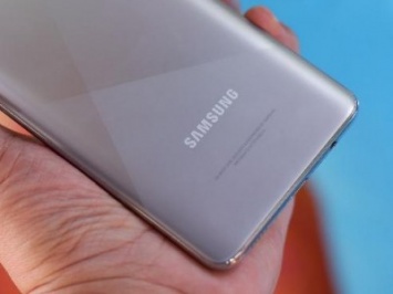 Samsung Galaxy A72 засветился на пресс-рендерах до презентации