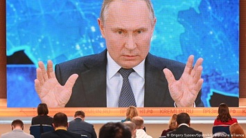 Комментарий: Путин о Навальном - новая государственная искренность