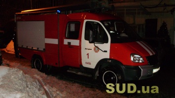 В Киеве вспыхнул пожар в девятиэтажном доме: есть пострадавший