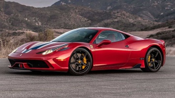 Суперкар Ferrari впервые в истории одели в броню: фото и характеристики