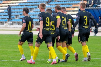«Евпатория» разгромила «Севастополь» в последнем матче года