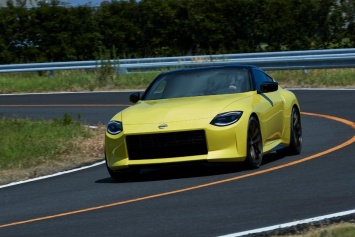 Nissan Z Proto устроили фотосессию в самых живописных местах США (ВИДЕО)