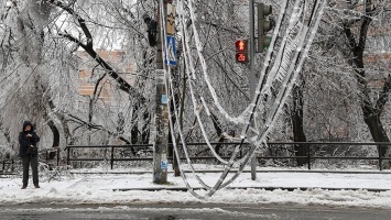 Хрустальный город. В Днепре аномальное обледенение