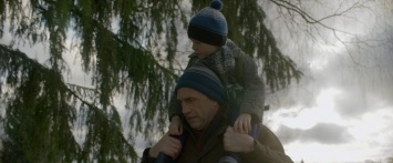 Владимир Вдовиченков учит сына быть мужиком в трейлере комедии «Батя»