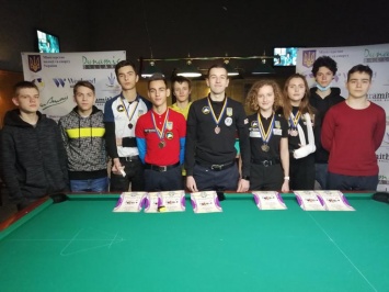 Днепровские спортсмены завоевали «золото» и «бронзу» чемпионата Украины по бильярду