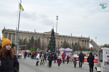 Николаев готовится к встрече 2021 года - репортаж с Соборной площади (ФОТО и ВИДЕО)