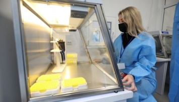 Во львовской больнице открыли сверхсовременную вирусологическую лабораторию