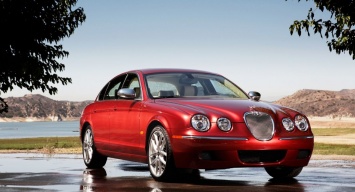 Дизайнер JLR планирует менять исполнение моделей Jaguar