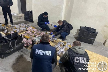 Во Львове изъяли более 1 тонны героина (фото)