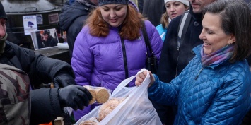 Байден хочет вернуть Викторию Нуланд на высокий пост в Госдеп