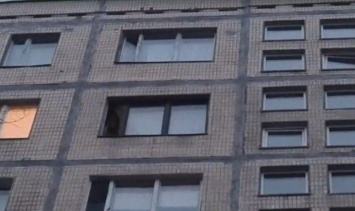 Появились новые подробности о состоянии мальчика, которого выбросили из 8-го этажа в Киеве