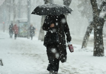 Снег, дождь и сильный ветер: запорожцев предупреждают об ухудшении погоды