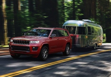 Бренд Jeep представил обновленный внедорожник Grand Cherokee L