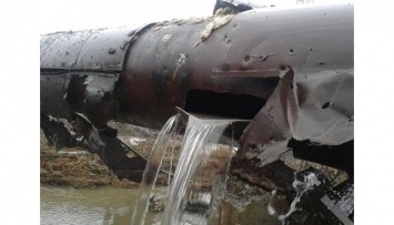 Коммунальщики нашли в «серой» зоне место повреждения водовода Горловка-Торецкое