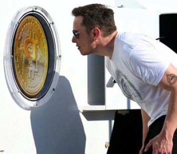 Илон Маск признался, что не отказался бы от оплаты в биткоинах