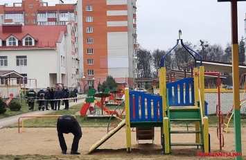 На территории детского сада в Виннице произошел взрыв. Сообщается о пострадавших детях