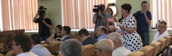 Депутатские деньги: какое имущество показали депутаты от Оппоблока