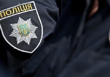 Не сдался без боя: в Киеве мужчина сломал руку полицейскому во время задержания