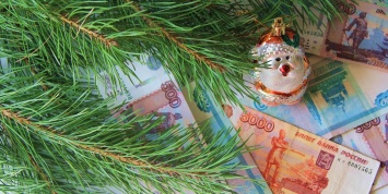 Стало известно, сколько россияне потратили на новогодние праздники