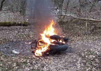 Стрельба в Полтаве: на Леваде нашли сожженный мотоцикл