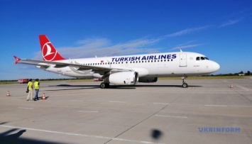 Больше всего полетов в небе Украины в 2020 году выполнила турецкая компания - Украэрорух