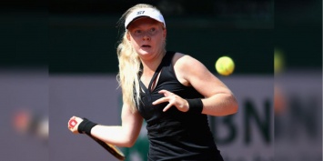 Британская теннисистка с 8 пальцами на руках и 7 на ногах отобралась на Australian Open