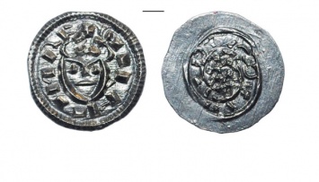 На Замковой горе нашли 1000-летнюю монету с уникальной символикой