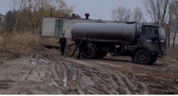 В Павлограде ассенизаторские машины бесконтрольно сливают фекалии в зоне водозабора