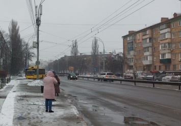 Зима пришла: какая сейчас обстановка на дорогах Киева