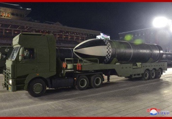 Северная Корея показала "мощнейшее оружие в мире"