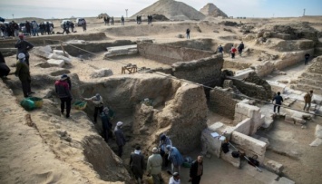 Возле Каира археологи обнаружили погребальный храм