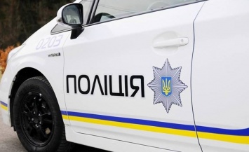 В Запорожской области автомобиль полиции столкнулся со скорой