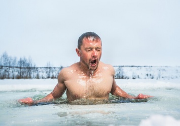 В ПЦУ заявили, что Крещенские купания не являются давней украинской традицией