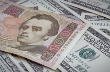 Доллар отомстит гривне за выходные, НБУ расстроил свежим курсом валют