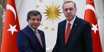 Экс-премьер Турции предсказал отстранение Эрдогана
