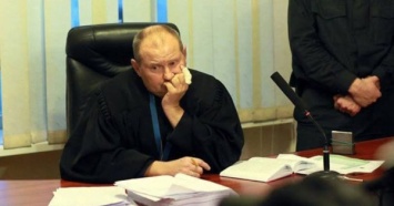 Одесский судья отделался выговором за нападение на полицейских