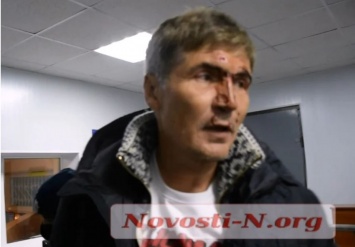 В Николаеве патрульные задержали экс-нардепа Жолобецкого. У него разбито лицо (ВИДЕО)