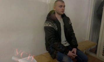 Подозреваемый в убийстве 11-летней Даши Лукьяненко пытался перерезать себе горло в зале суда