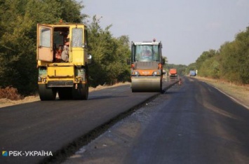 Кабмин поддержал привлечение инвесторов к дорожной отрасли: к чему готовиться украинцам