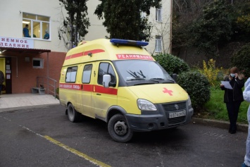 В Ялте пьяный мужчина попал в ДТП и напал на работников скорой помощи