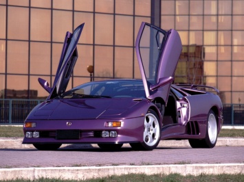 К юбилею Lamborghini Diablo опубликованы интересные факты про этот суперкар в Украине | ТопЖыр