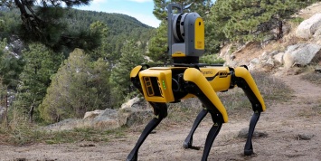 "Сбер" приобрел робота-собаку у Boston Dynamics стоимостью 74,5 тысячи долларов