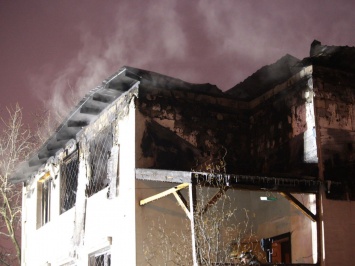 Владелицу сгоревшего в Харькове дома престарелых охраняет полиция - Аваков