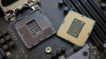 Флагманский Intel Core i9-11900K разогнался до 5,3 ГГц и оказался самым быстрым процессором в однопоточном тесте Geekbench