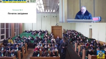 На сессии Славянского горсовета депутаты призвали премьер-министра Шмыгаля уйти в отставку