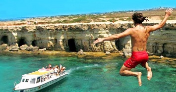 Кипр с 1 марта откроется для туристов