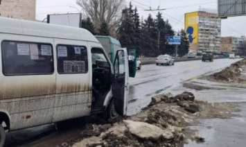 ДТП: в Запорожье столкнулись маршрутки с пассажирами