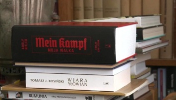 Издание «Майн Кампф» в Польше вызвало дискуссии среди историков и бурную реакцию в России